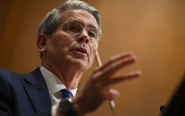 وزير الخزانة الأمريكي: العقوبات قد تخفض عائدات النفط الروسية 30%