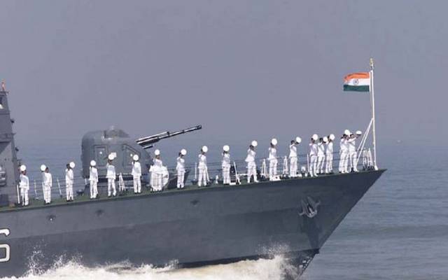 وكالة: الهند ترسل سفينتين لخليج عُمان لضمان سلامة سفنها
