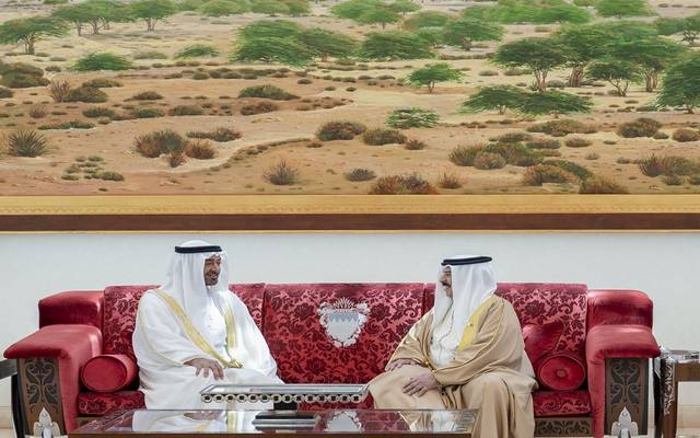 ملك البحرين يبحث مع محمد بن زايد سبل تنمية التعاون المشترك في جميع المجالات
