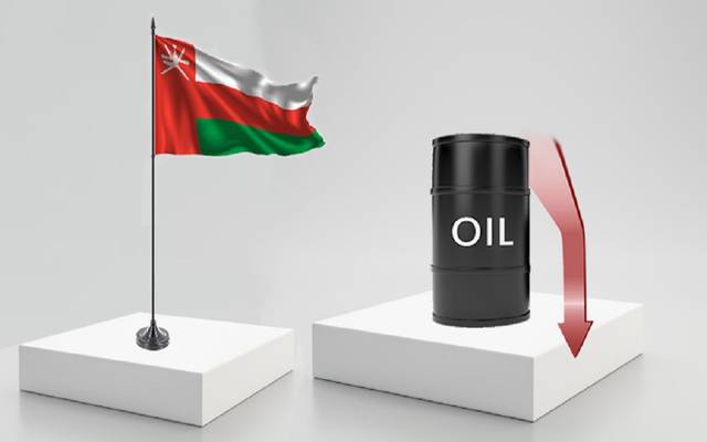 سعر برميل النفط العماني ينخفض إلى 106.4 دولار