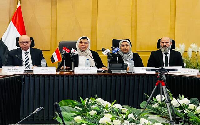 اجتماع قطاع المعالجات التجارية بوزارة الاستثمار