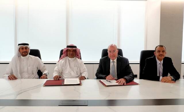 بنك الإسكان و"جرين لاين" يوقعان اتفاقية تطوير أرض بنظام BOT بمدينة سلمان