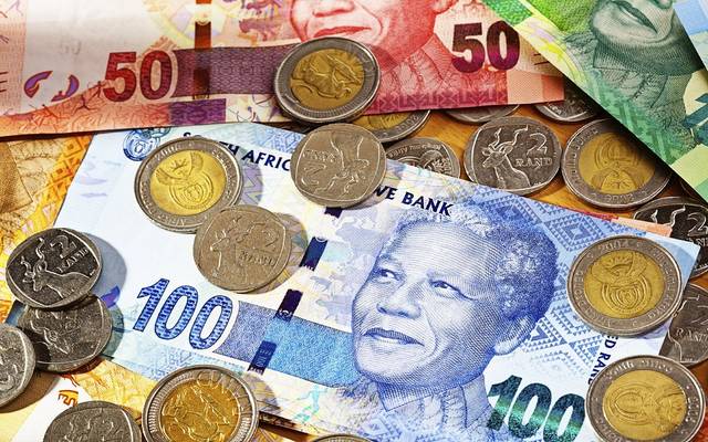 عملة جنوب أفريقيا تقود مكاسب الأسواق الناشئة بعد خطاب رئاسي