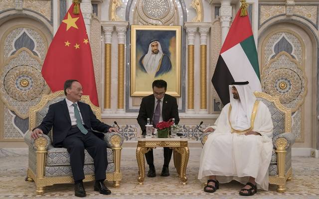 ولي عهد أبوظبي يبحث تعزيز التعاون مع نائب الرئيس الصيني