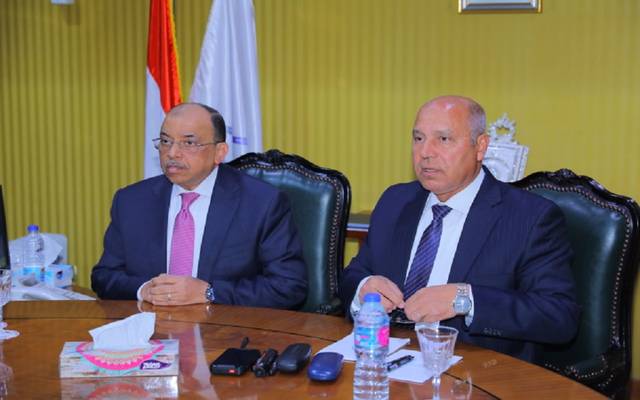 توجيهات حكومية بطرح أعمال صيانة طرق 11 محافظة مصرية
