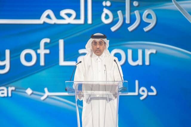 صورة لوزير العمل- الموقع الرسمى للوزارة