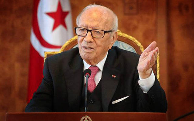 فيديو.. السبسي يدعو لتعديل دستور تونس