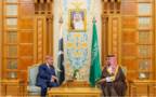 الأمير محمد بن سلمان بن عبدالعزيز آل سعود ولي العهد رئيس مجلس الوزراء وشهباز شريف رئيس وزراء جمهورية باكستان الإسلامية