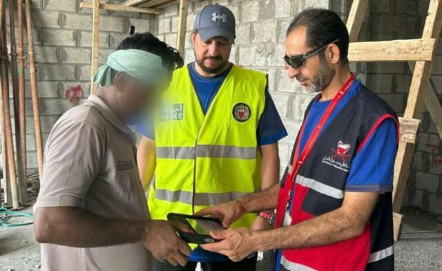 هيئة تنظيم سوق العمل بالبحرين تجري 360 حملة تفتيشية وترحل 77 مخالفاً خلال أسبوع