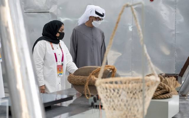 محمد بن زايد يتفقد جناح البحرين في "إكسبو 2020 دبي"