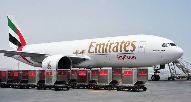الإمارات للشحن الجوي تنقل صادرات المحار إلى موسكو