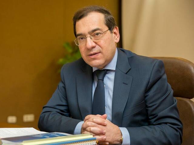 الملا يستعرض استراتيجية مصر لتأمين إمدادات الطاقة في "أديبك 2022"