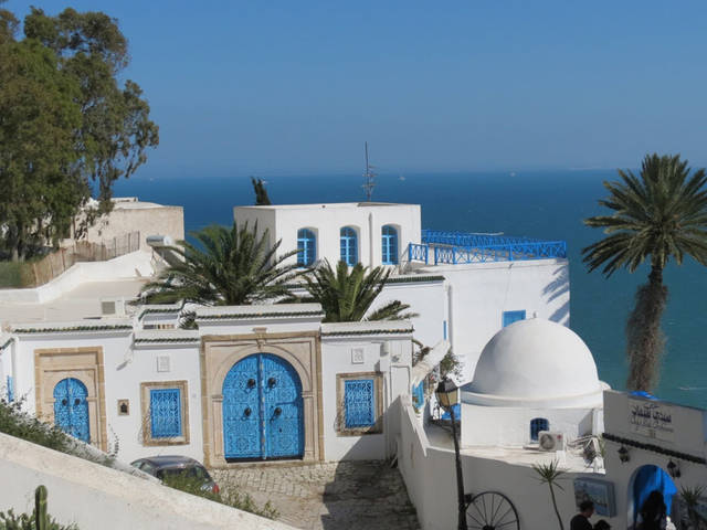 "السياحة التونسية" تخطط لتأهيل وحدات فندقية بـ608 ملايين دولار