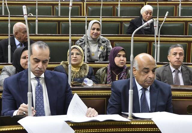 "النواب" المصري يُقر اتفاقيات بترولية جديدة