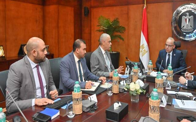 الدكتور محمد فريد صالح وزير الاستثمار والتجارة الخارجية مع المهندس محمد العربي الرئيس التنفيذي لمجموعة العربي