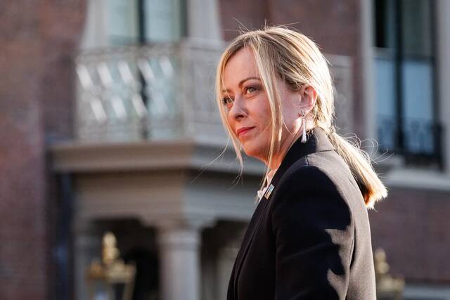 ميلوني تتطلع إلى فيتش ومنافسيها للإشادة بالعودة المالية لإيطاليا