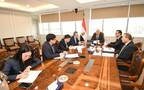 وزير الإسكان المصري والقائم بأعمال السفير الصيني في القاهرة