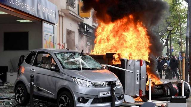 انفجار قوي يهز باريس.. والشرطة ترجح فرضية "تسرب غاز"