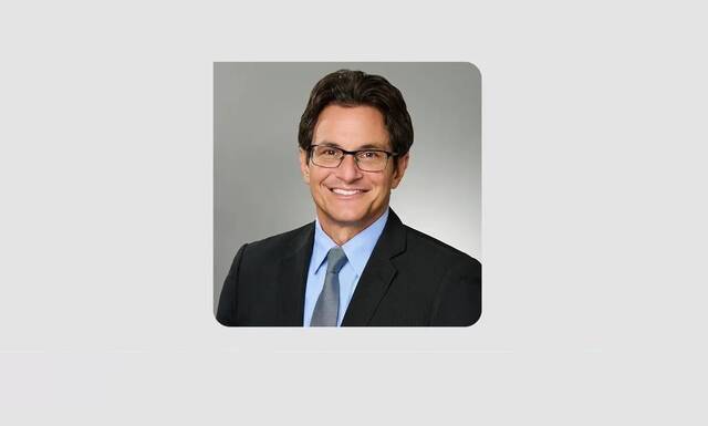 الرئيس التنفيذي لمجلس الأعمال السعودي – الأمريكي، تشارلز حلّاب