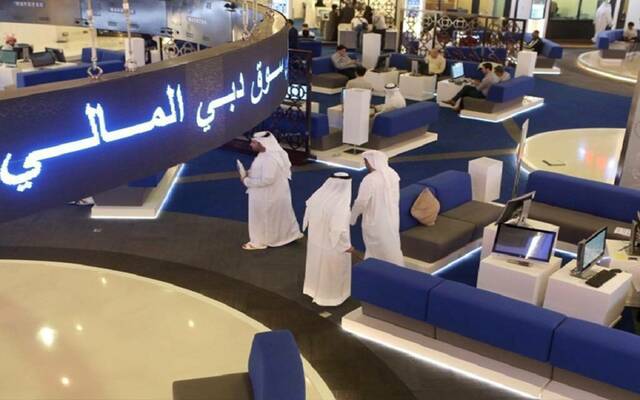 بورصة دبي تتجاوز مستوى 4100 نقطة وتسجل سادس مكاسب أسبوعية على التوالي