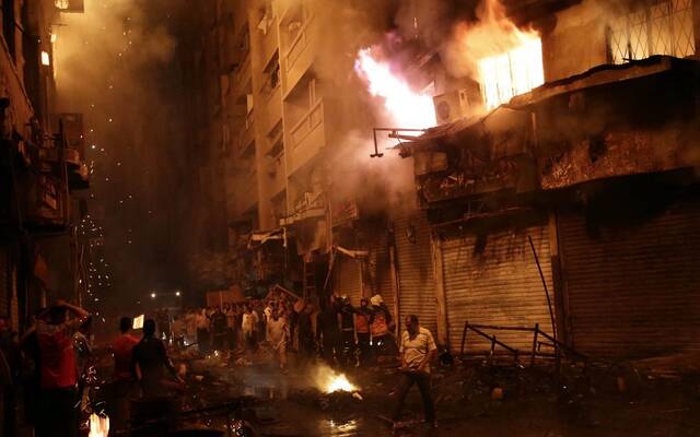 إعلامي مصري يتساءل عن سبب زيادة الحرائق مؤخراً: "أمر غير طبيعي!"
