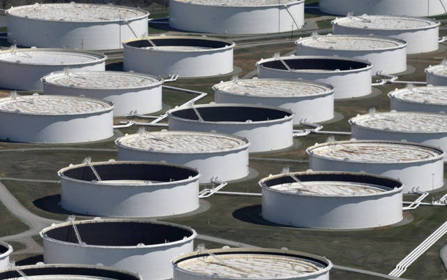 سومو النفطية: العراق يُبقي سعر خام البصرة الخفيف لآسيا