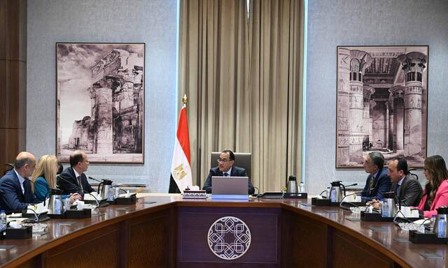 متحدث الوزراء المصري: الحكومة بدأت تنفيذ استراتيجية توطين صناعة السيارات