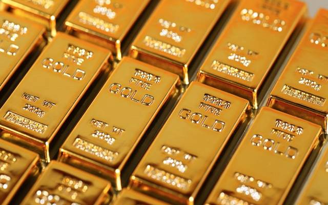 محدث.. الذهب يتراجع 20 دولاراً عند التسوية بعد بيانات اقتصادية