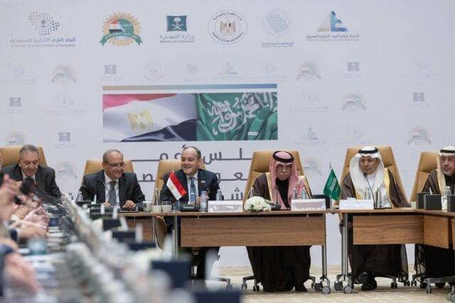 خلال ترأس اجتماع مجلس الأعمال المصري السعودي المشترك