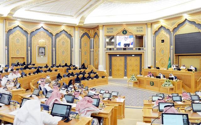 الشورى يطالب ببناء منصة تقنية لتصنيف مستوى سلامة المركبات في السعودية