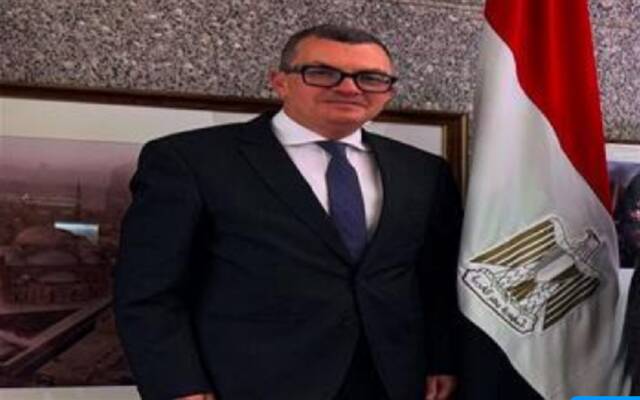 أحمد رستم وزير التخطيط