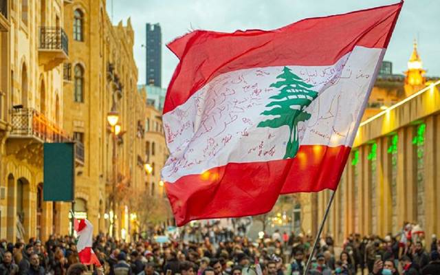 وكالة: لبنان يحتاج "10-15 مليار دولار" لاجتياز الأزمة المالية