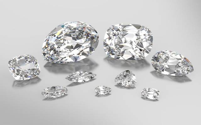 "أنجلو أمريكان"تعتزم خفض إنتاج الماس مع أزمة الصناعة