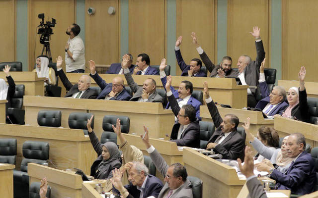 النواب الأردني يقر نقل اختصاصات من مجلس الوزراء