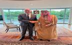 عادل بن أحمد الجبير وزير الدولة للشؤون الخارجية عضو مجلس الوزراء ومبعوث شؤون المناخ و نيلز أنين وزير الدولة في وزارة التعاون الاقتصادي والتنمية الألمانية