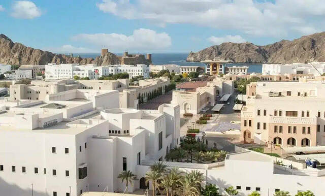 مساحات سكنية على ساحل عُمان