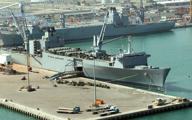 ميناء الشويخ بالكويت