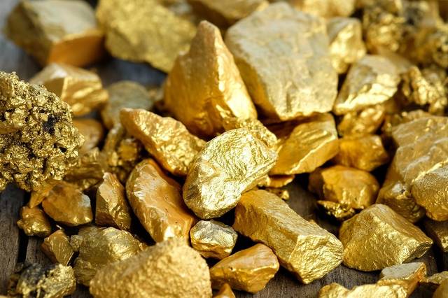 رصيد مصرف الإمارات المركزي من الذهب يقفز إلى 12.8 مليار درهم في ديسمبر