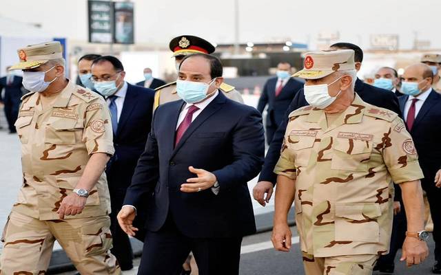 السيسي يتفقد تجهيزات القوات المسلحة للعزل الصحي بأرض المعارض