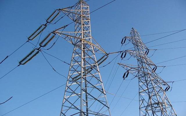 سلطنة عمان تبدأ بإنتاج الكهرباء من الطاقة المتجددة