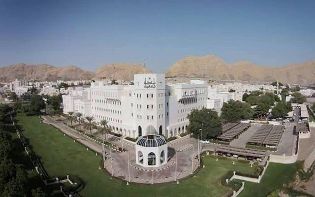 عُمان تغلق منطقة صناعية بالعاصمة تخوفًا من تفشي كورونا