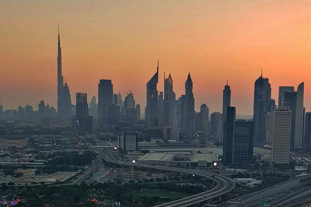 سماء الإمارات تشهد ظاهرة جديدة