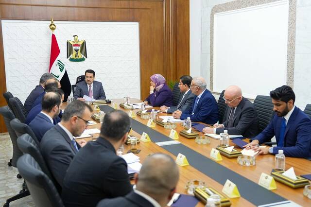 رئيس الوزراء يترأس اجتماعاً لتطوير إنتاج الكبريت والفوسفات وتعظيم الإيرادات
