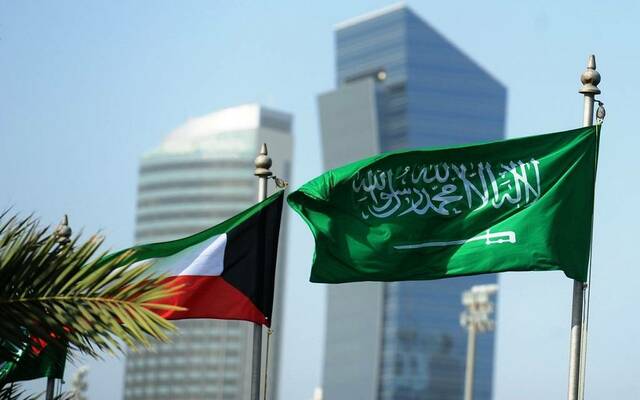 الكويت والسعودية تبحثان تسريع مشاريع المنطقة المقسومة