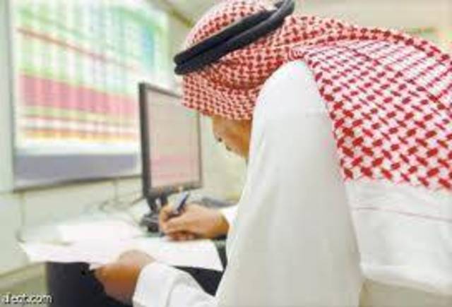 قطاع البنوك  يستحوذ على 51% من السيولة المتداولة بالبورصة 