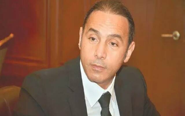 إسلام عزام، رئيس البورصة المصرية