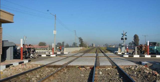 Egypt picks French Thales to extend Cairo-Benha line
