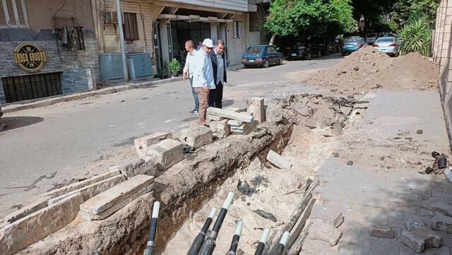 وزير الكهرباء يتفقد موقع عمل إضافة مصدر تغذية ثالثة لمحطة "جزيرة الذهب"