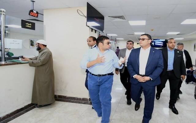 وزير الإسكان يعلن مواعيد تسليم أراضي الحي 32 بجمعية الأمل في العبور الجديدة