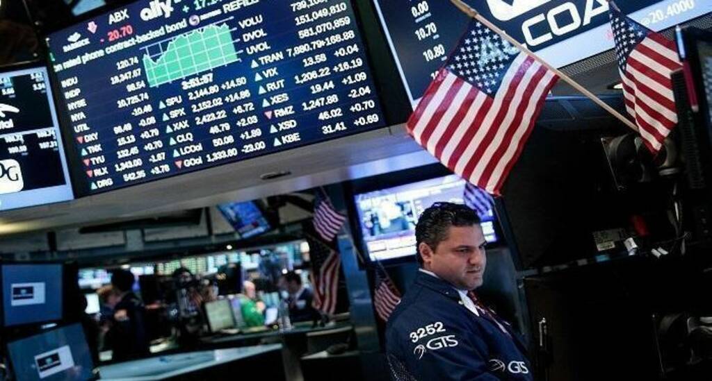 تصريحات رئيس "الفيدرالي" تربك الأسهم الأمريكية في إغلاق الثلاثاء